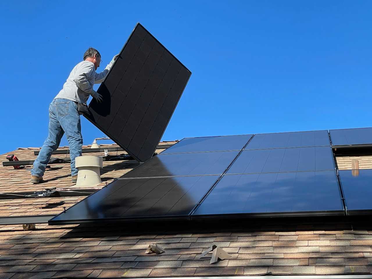 are solar panels worth the investment