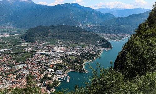 places to visit in lake garda