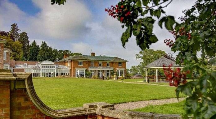 Burglars Steal Christmas Presents and Car in Louth Lodge Break-In Kenwick hotel break-in